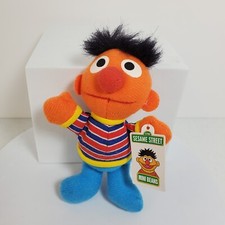 Vintage Kellogg  s Sesame Street Ernie Mini Beans Plush 4 1/2  W Tag 1999
