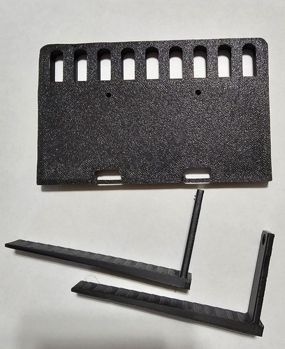 Double E Remote Control Skid Steer PALLET FORKS attachment - Picture 3 of 3