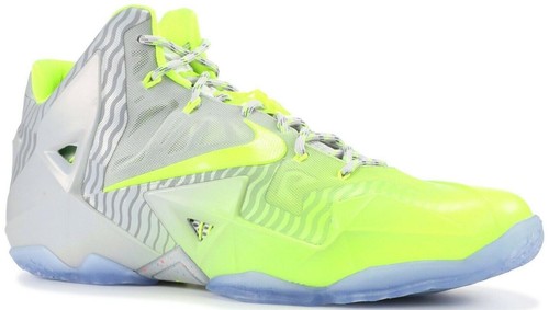 NIBNike Lebron 11 Metallic Luster Volt Mens Size 10 maison  display picture 1