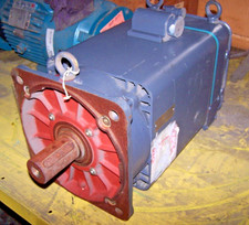 New Siemens Brushless Servo Motor  1FT6132-6AB71-1BA0-Z