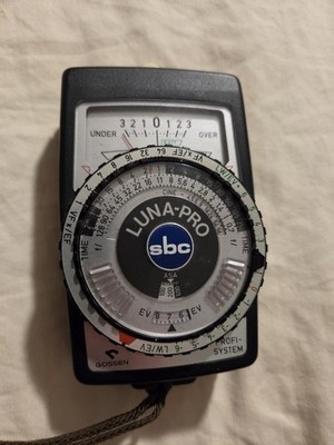 Gossen Luna-Pro SBC Analog Light Meter w/ Case, Battery Tested