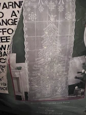 Quaker Lace White Christmas  Tree Lighted Panel 40”x 84” 20 Light Set