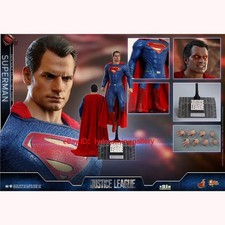 Hot Toys MMS465 Justice League Superman 1/6 Limited Edition Collectible Figure