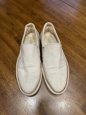 UGG Women  s ADLEY STRIPE Moonstone Petal Seal Slip On Sneakers Size 7.5