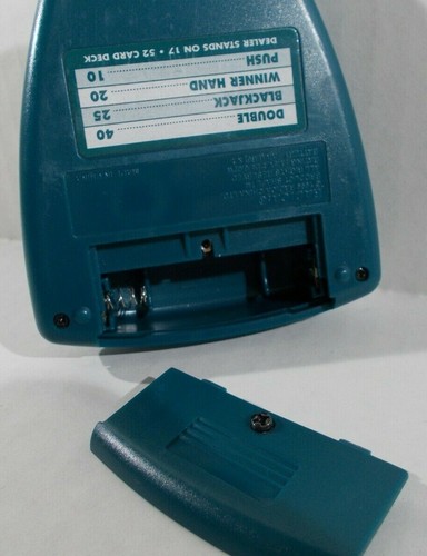 Juego de viaje Radica POCKET Blackjack 21 portátil 1999 verde - Imagen 3 de 3