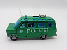 SIKU 1615         Ford Transit Polizei Mannschaftswagen / grün ***