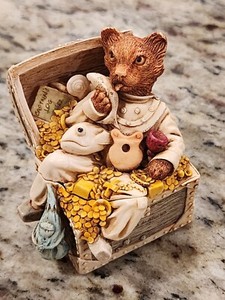 Harmony Kingdom Sheba's Ship Cat on Treasure Chest from the Atocha
