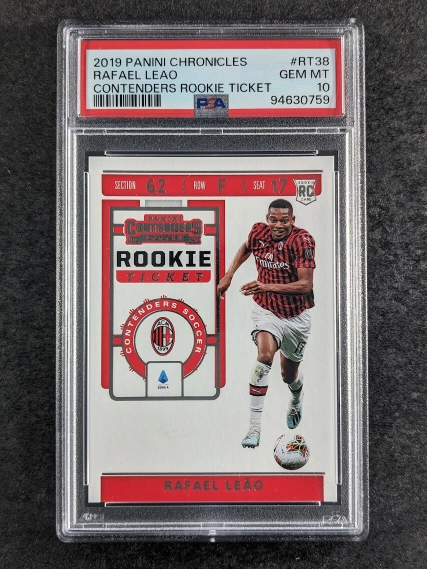 Rafael Leao trading card