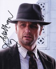 MATTHEW RHYS signed autograph 20x25cm PERRY MASON in person autograph COA