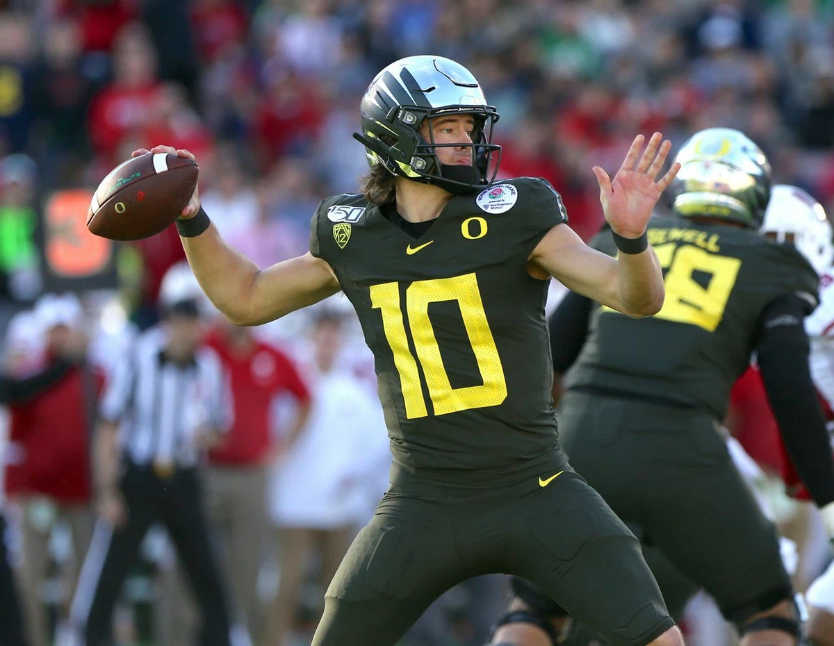 Nike hotsell rose bowl