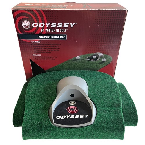 Odyssey Golf Kickback Putting Cup and Matt