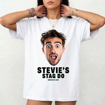 Personalisiertes T-Shirt Gesicht Name & Datum Meme - individuell Hirsch tun lustig Unisex Shirt