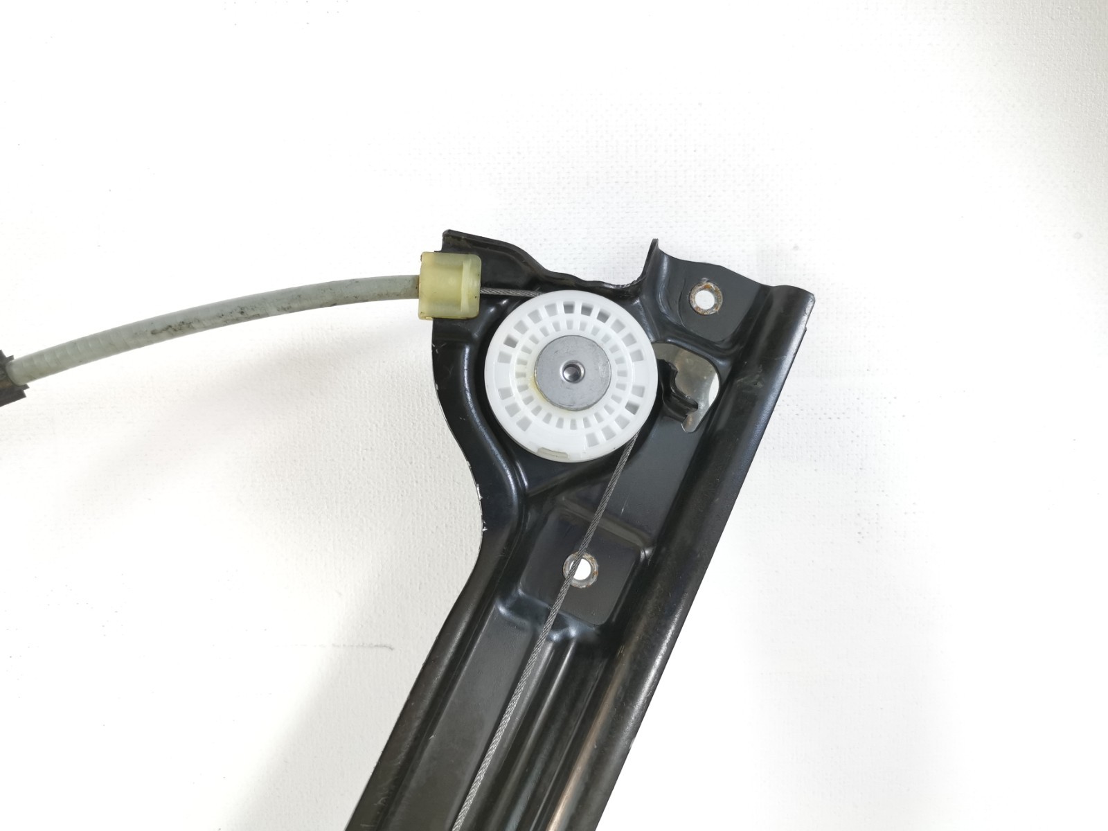 Maserati Levante 2018 AWD 3.0 L Front Left Door Window Regulator With Motor OEM