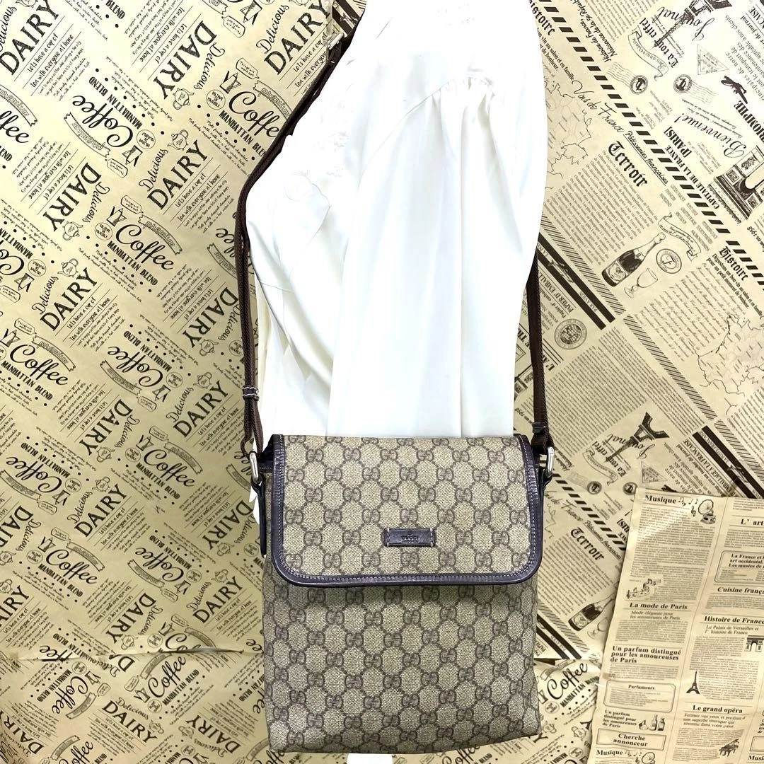 Gucci GG Supreme sac à bandoulière pochette toile enduite marron du Japon y7159