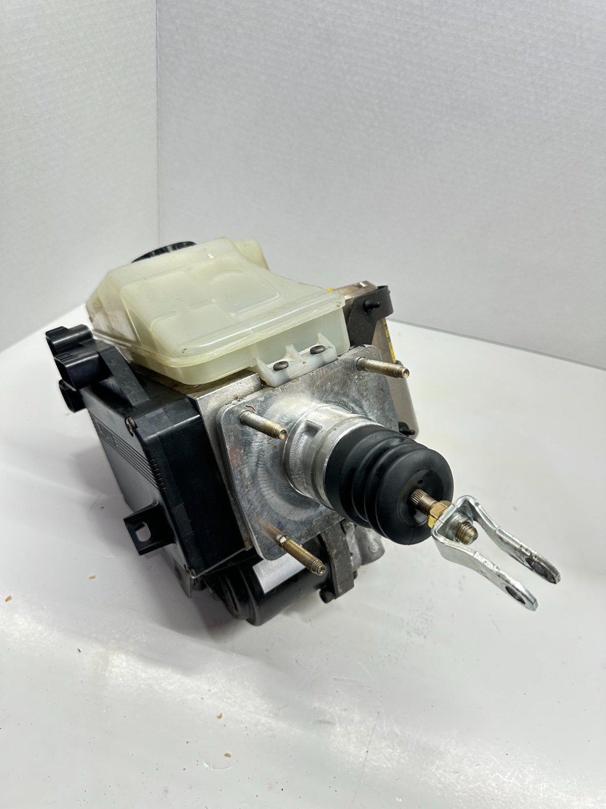 01-05 LEXUS GS300 GS430 ABS BRAKE BOOSTER MASTER CYLINDER PUMP ASSEMBLY OEM