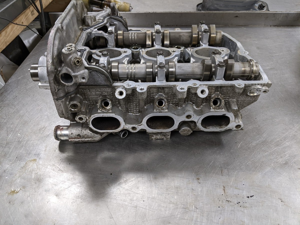 3.6 Subaru Legacy Outback Tribeca RH Cylinder Head V36r