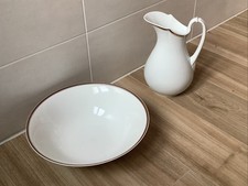 Pregiata Brocca E Catino In Filo D Oro