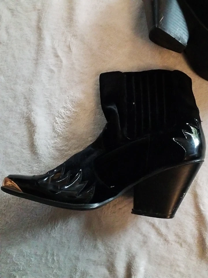 Женские черные сапоги Cape Robbin Kelsey 37,5 (США 7)      GWSB  - Изображение 4 из 4