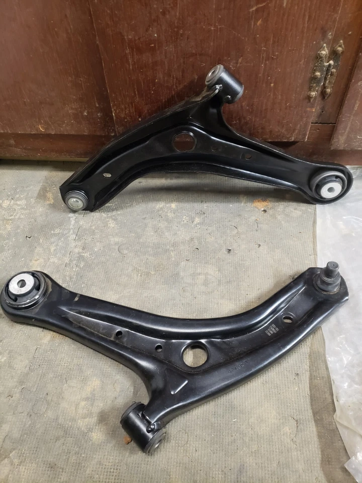 Conjuntos de juntas esféricas de braços de controle Dorman para Ford Fiesta e Ford Figo - Imagem 4 de 4