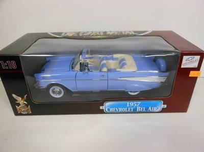 1/18 1957 ベルエア ポリスカー Road Signature 1/18 1957 ベルエア ポリスカー Road Signature