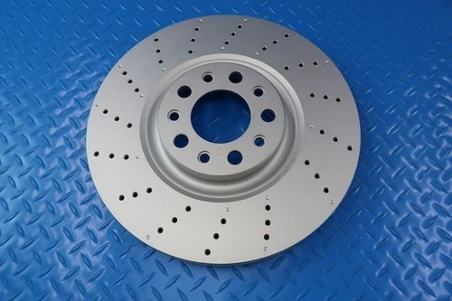 Pastillas de freno delanteras y rotores perforados para Alfa Romeo Giulia seguras y confiables EE. UU. Nuevas Foto 3 de 4