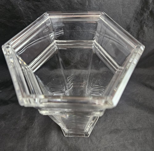 TIFFANY & CO. 9” WINDHAM Crystal VASE Geometric Hexagonal Centerpiece Retired - Picture 4 of 10