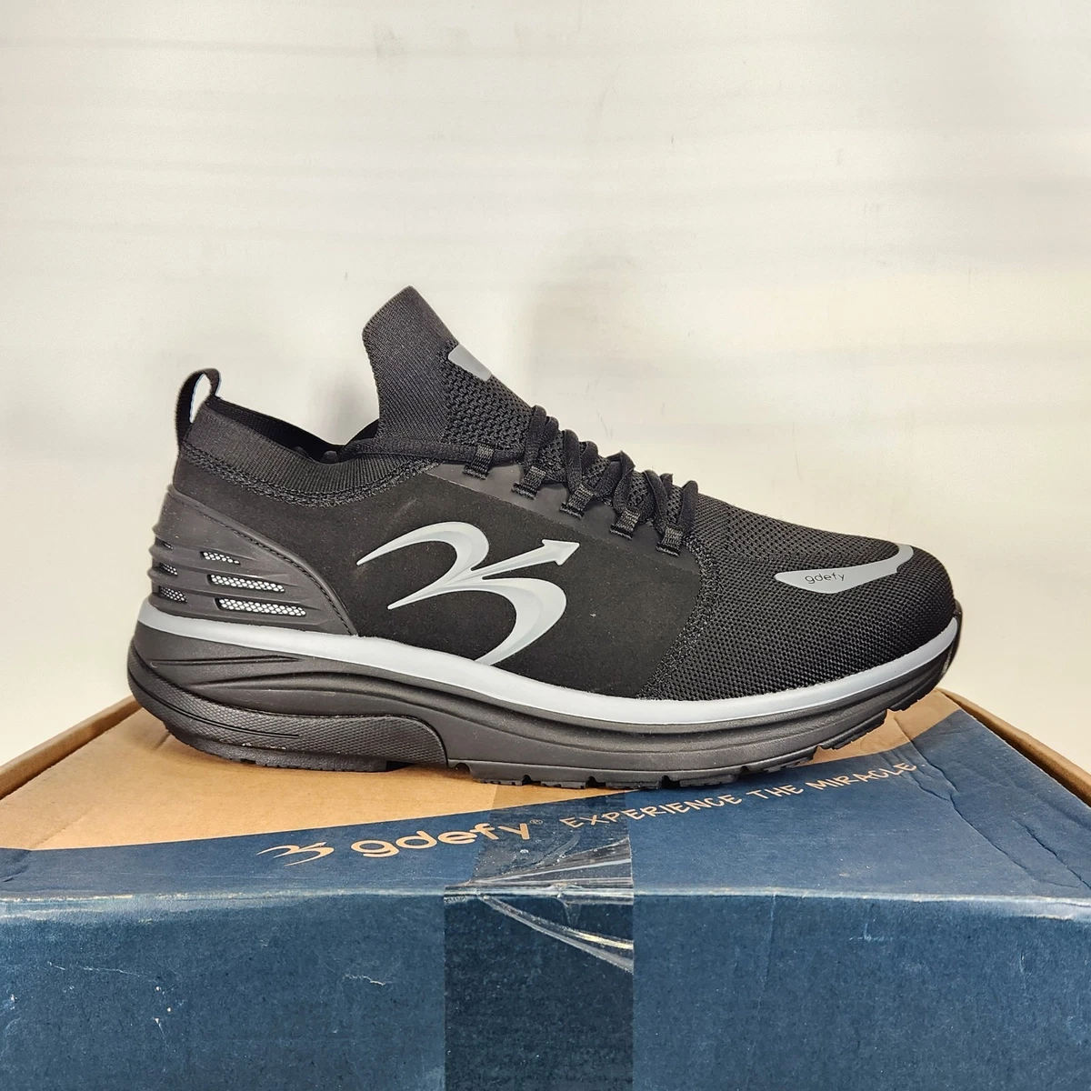 Gravity Defyer Sneakers for Men for Sale | Shop Men display picture 1