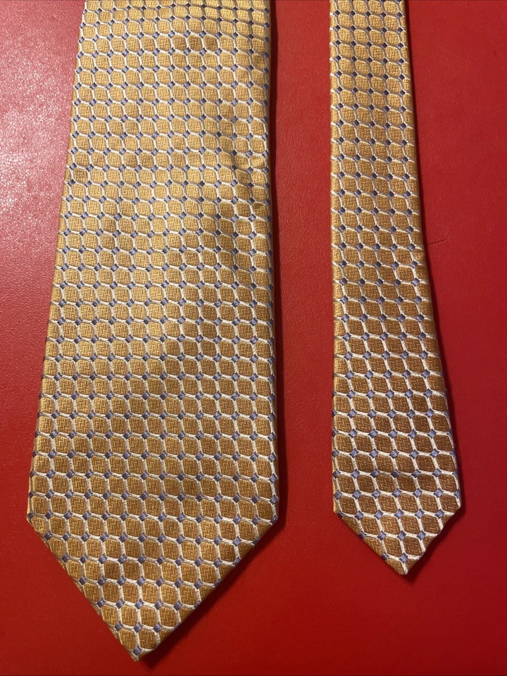 Corbata geométrica de seda tejida gruesa Ike Behar usada en excelente estado hecha a mano en EE. UU. Foto 4 de 4