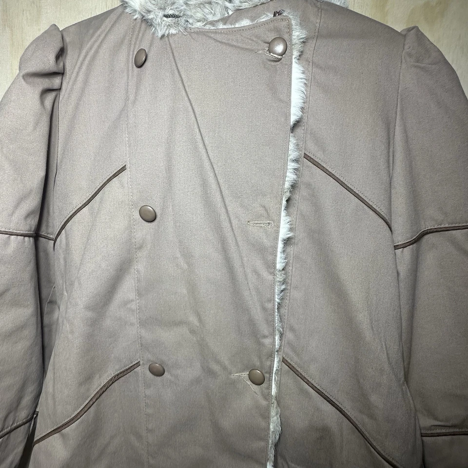 Gabardina London Fog de piel sintética para mujer talla 14 Foto 3 de 4