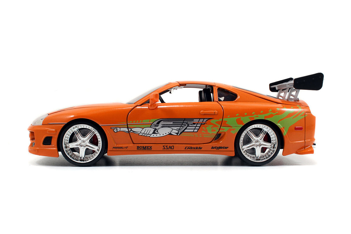 Jada Model Kit Toyota Supra & Brian Figure Fast & Furious 1
