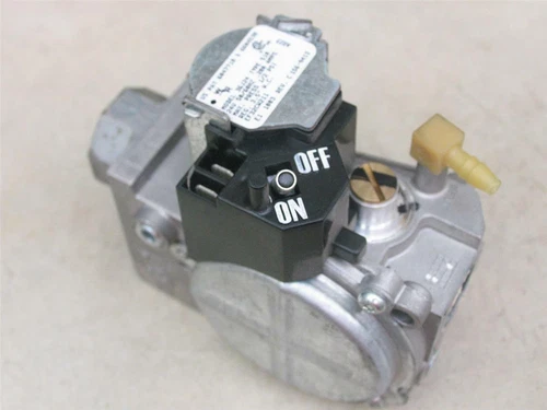 White Rodgers GEMINI 36J24 510 HVAC Furnace Gas Valve EF32CW211