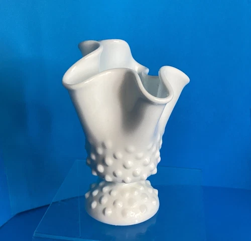 Vintage Fenton Hobnail Milk Glass Handkerchief Wave Swung Footed Vase 5"