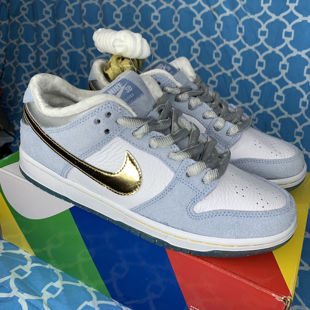 Nike SB Dunk Low x Sean Cliver Women's Size 10 Holiday Nike SB Dunk Low x Sean Cliver Women's Size 10 Holiday