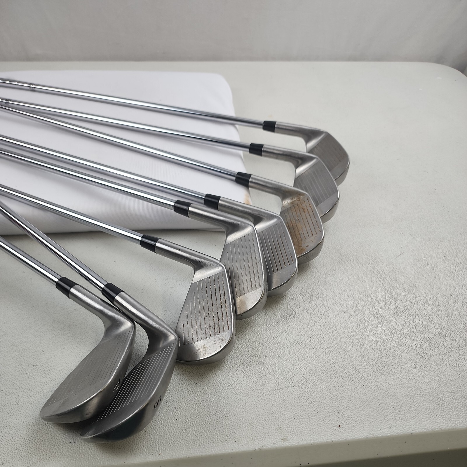 Henry-Griffitts irons set 4-9 PW SW rh steel shafts