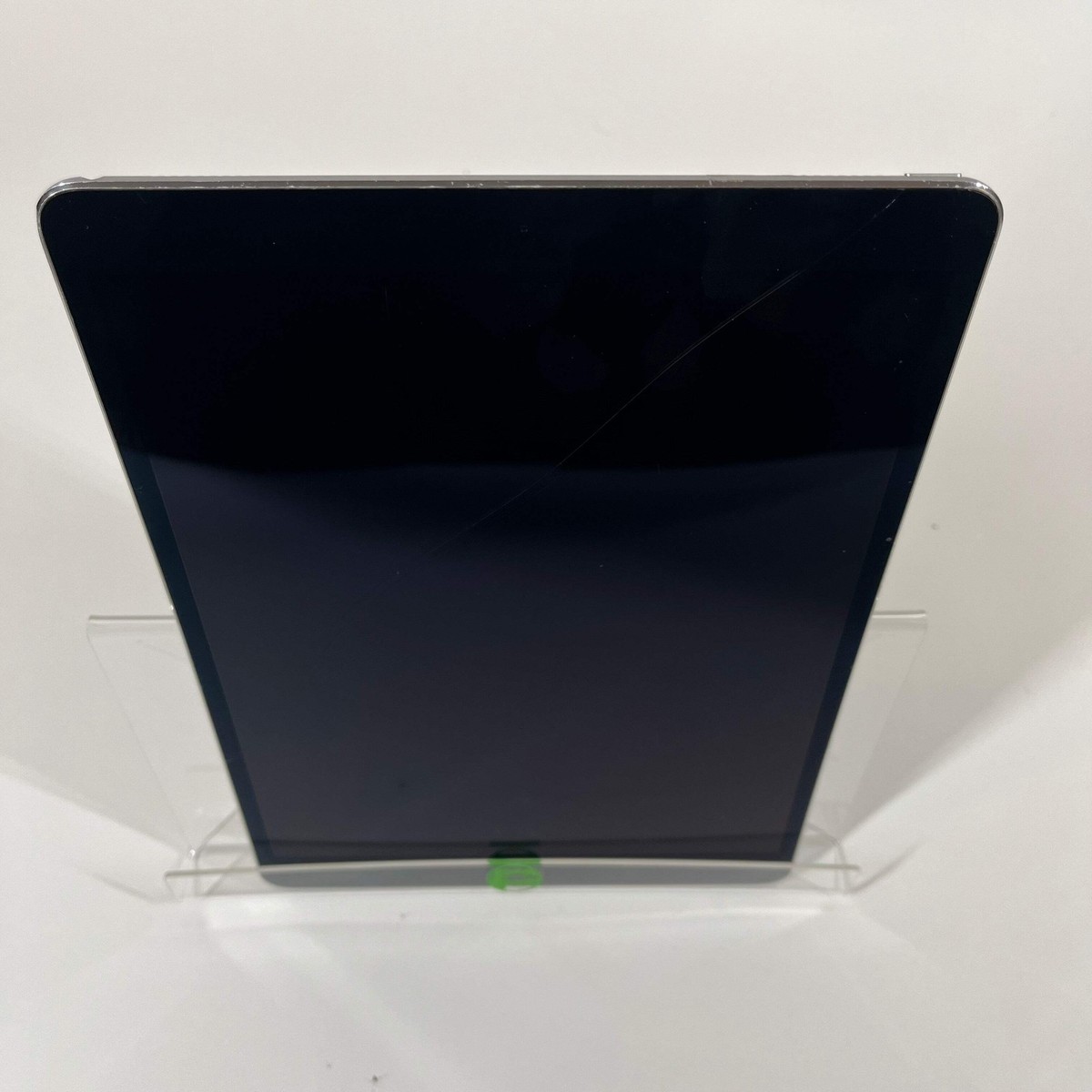 iPad Pro 10.5インチ 256GB Wi-Fi MPDY2LL/A Amazon.com : Apple iPad Pro 10.5in (2017) 256GB, Wi-Fi