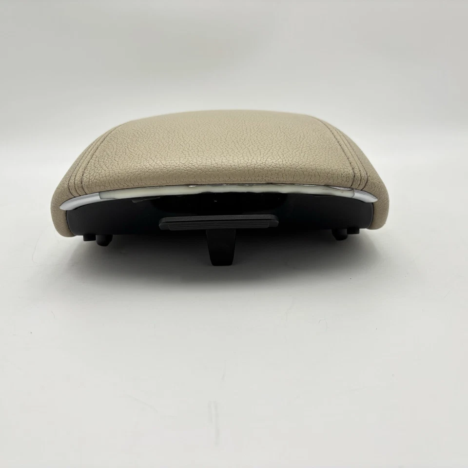 2014-2016 Kia Cadenza Center Console Beige Leather Armrest Lid OEM - Изображение 3 из 4