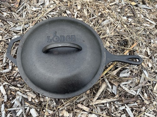 Vintage Lodge #8CF Cast Iron Chicken Fryer With Skillet Lid 10.25"