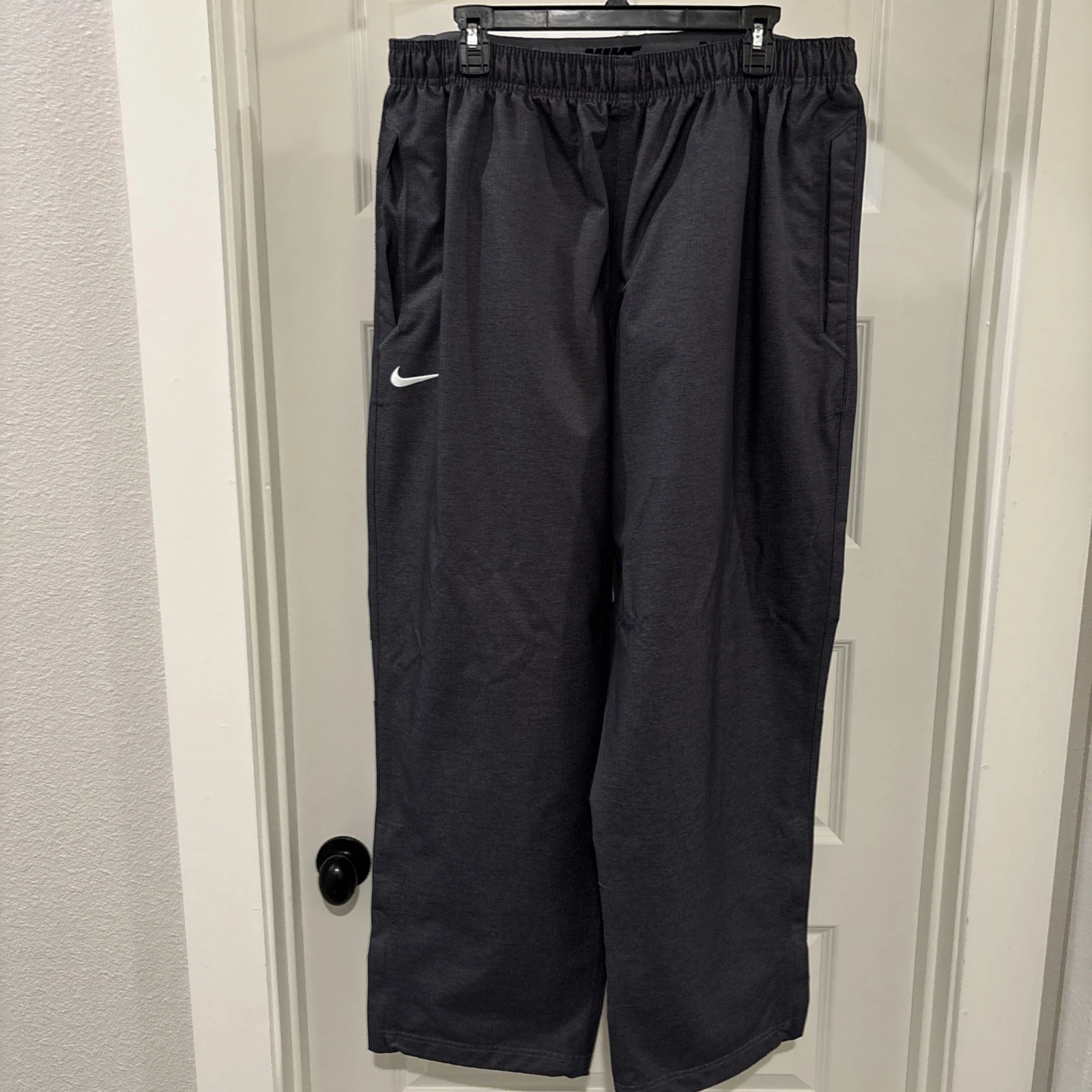 Nike Pants Mens 2XL Gray Storm Fit Waterproof Lined Zip Ankle Nylon Weather Rain