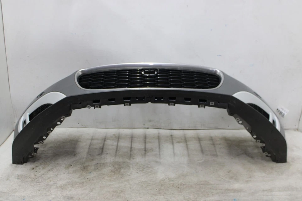 2021-2024 JAGUAR F-TYPE Front Bumper W/o Auto Park Scratches Missing Sensors Foto 4 de 4