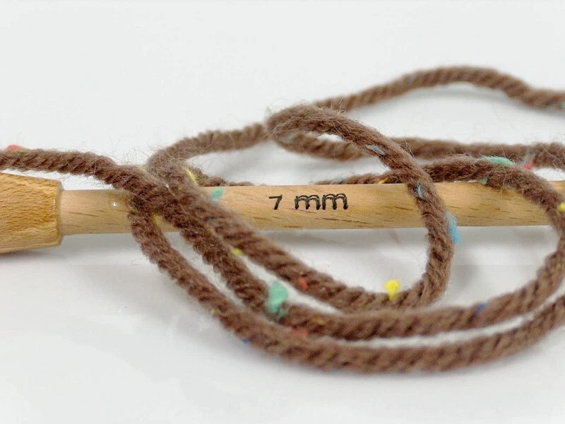 Lote de 4 fios de lã tweed supervolumoso 4x100g marrom - Imagem 3 de 4