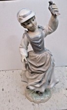 Lladro Spain 1970s Daisa 4758 Girl w/ Sparrow Bird Glazed Porcelain Figurine Vtg