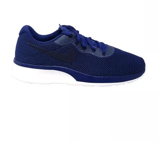 nike tanjun racer green