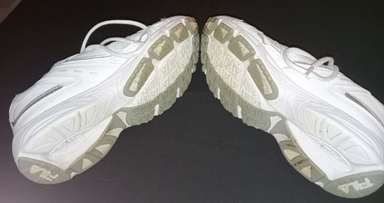 SCARPA DA CORSA DONNA " FILA " TAGLIA 38 5 BIANCO SCRITTE CELESTI (s14)