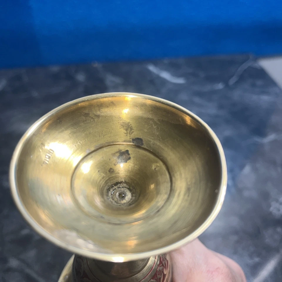 Hand Crafted Kashmiri Pattern Brass Flower Vase 17 cm Foto 4 de 4