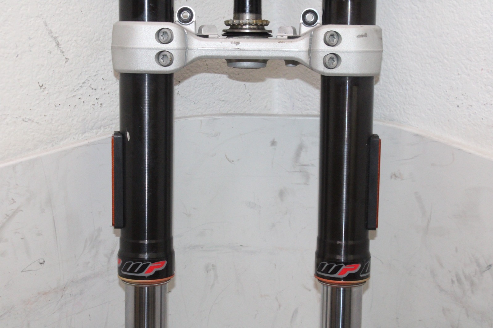 2018 HUSQVARNA SVARTPILEN 401 OEM COMPLETE FRONT END FORKS TRIPLE TREE