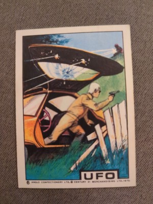 UFO - Karte #06 - Straker Attacked - Anglo 1970 Vintage TV Serie