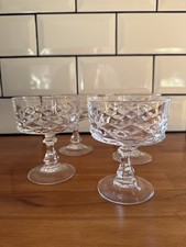 4 Vintage Cut Style Glass Champagne Coupes Dessert Compotes Diamond Pattern