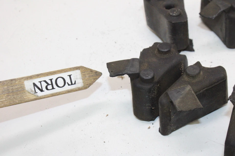 1997 TRIUMPH TROPHY 900 OEM REAR HUB SHOCK DAMPERS CUSH ABSORBERS - Image 3 of 4