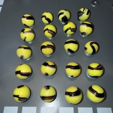 VTG 20 MARBLE KING BUMBLEBEE MARBLES EXCELLENT CONDITION Lot Of 20
