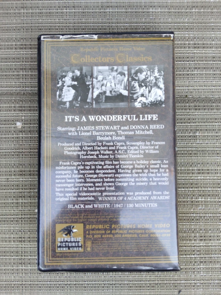 It's A Wonderful Life VHS Uncut Republic Pictures Collectors Classic Rare - Image 3 of 3